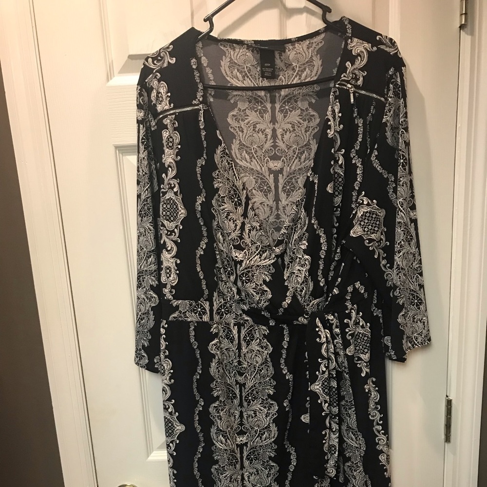 Plus Size Knee length wrap dress